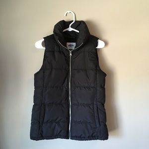 Old navy black puffer vest